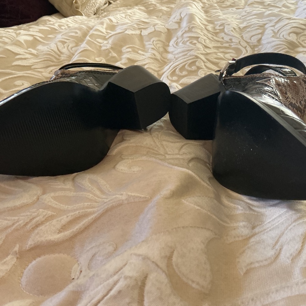 NWOT Steve Madden Western Mules - Picture 5 of 7